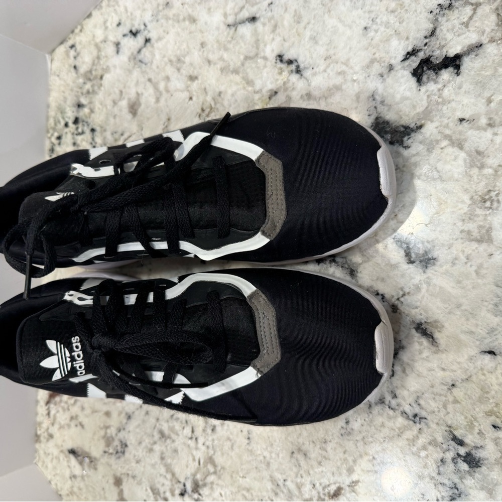 Adidas Cloud form Sneakers - Picture 4 of 6